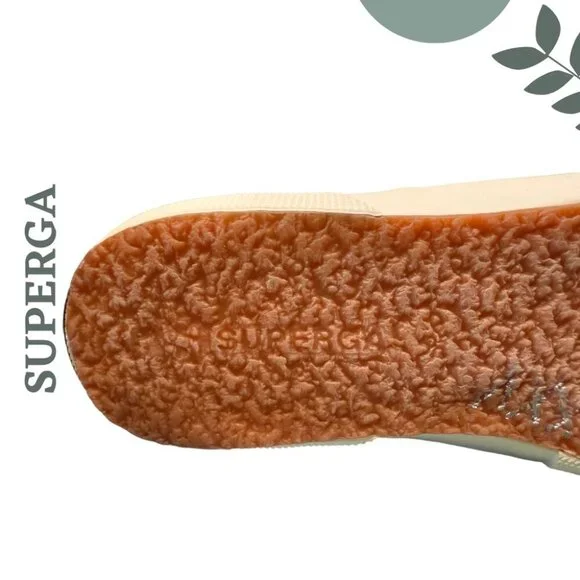 Superga Women’s White Classic 2750 Canvas Sneakers | Timeless Style Size 10 - Picture 10 of 10